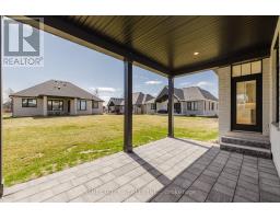 877 EAGLETRACE DRIVE W - 44