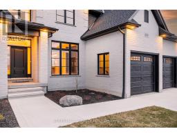 877 EAGLETRACE DRIVE W - 47