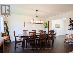 218 RIVERVIEW DRIVE - 16