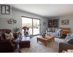 218 RIVERVIEW DRIVE - 23