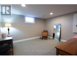 218 RIVERVIEW DRIVE - 25