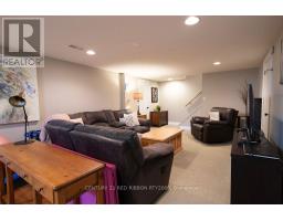 218 RIVERVIEW DRIVE - 26