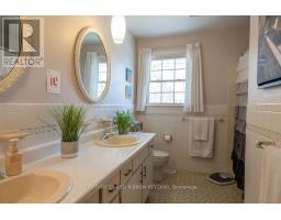 218 RIVERVIEW DRIVE - 28