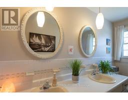 218 RIVERVIEW DRIVE - 29