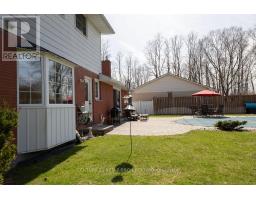 218 RIVERVIEW DRIVE - 44