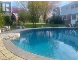 218 RIVERVIEW DRIVE - 6