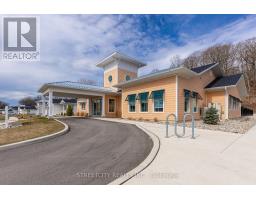 415 BREAKWATER BOULEVARD - 25