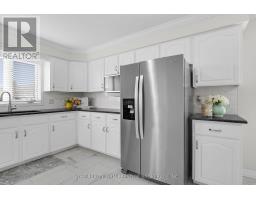80 VIRGINIA CRESCENT - 13