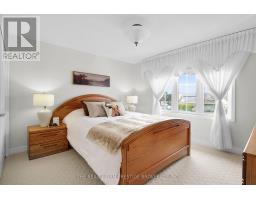 80 VIRGINIA CRESCENT - 21