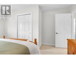 80 VIRGINIA CRESCENT - 27