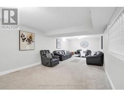 80 VIRGINIA CRESCENT - 33