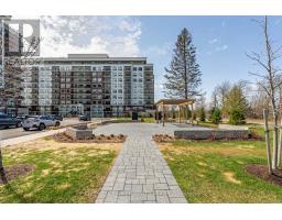 112 - 460 CALLAWAY ROAD - 36