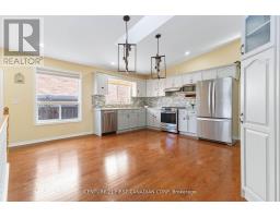 256 WHITESANDS DRIVE - 10