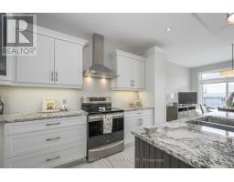 39 VIOLET COURT - 8