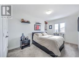 74 - 3380 SINGLETON AVENUE - 27
