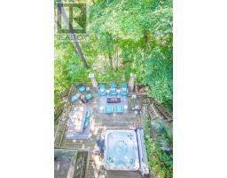 7 THISTLE COURT - 3