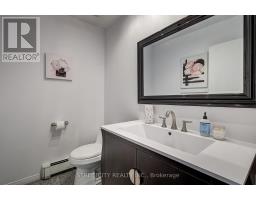 7 THISTLE COURT - 32