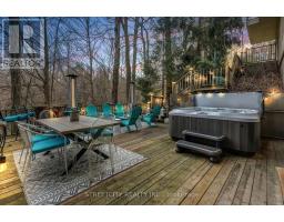 7 THISTLE COURT - 7