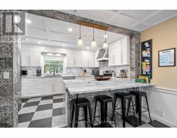 103 RICHMOND STREET S - 14