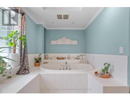 103 RICHMOND STREET S - 22