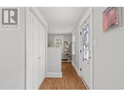 103 RICHMOND STREET S - 28