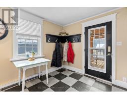 103 RICHMOND STREET S - 7