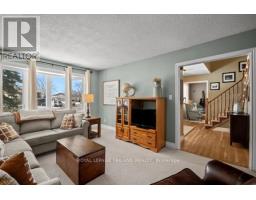 21 SHERWOOD CRESCENT - 10
