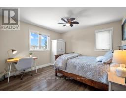 21 SHERWOOD CRESCENT - 29