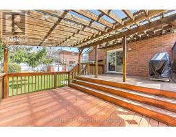 450 THREE VALLEYS CRESCENT - 24