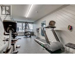 403 - 1600 ADELAIDE STREET N - 16