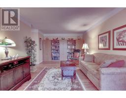 403 - 1600 ADELAIDE STREET N - 4