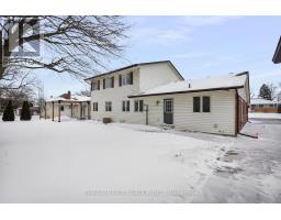 51 QUEEN STREET - 38