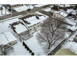 51 QUEEN STREET - 39
