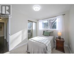 61 MCLEOD CRESCENT - 29