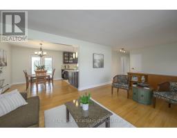 61 MCLEOD CRESCENT - 7