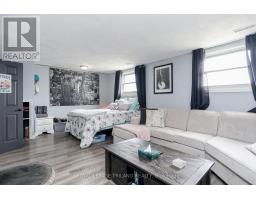 139 COULTER AVENUE - 22