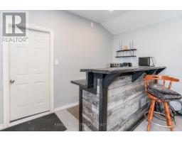 139 COULTER AVENUE - 31