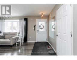 139 COULTER AVENUE - 4
