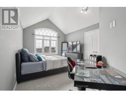 252 CHAMBERS COURT - 30