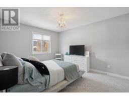 252 CHAMBERS COURT - 34