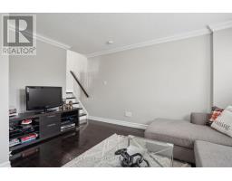 252 CHAMBERS COURT - 39
