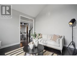 252 CHAMBERS COURT - 5
