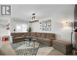 11 PONSFORD PLACE - 13