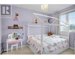 11 PONSFORD PLACE - 18
