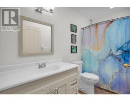 11 PONSFORD PLACE - 21