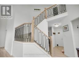 11 PONSFORD PLACE - 4