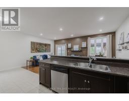 711 SPRINGWOOD CRESCENT - 8
