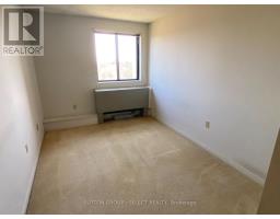 509 - 1600 ADELAIDE STREET N - 25