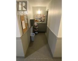 509 - 1600 ADELAIDE STREET N - 32