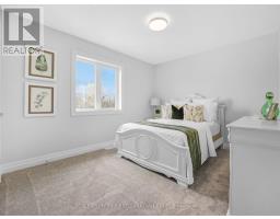 207 UNION AVENUE - 30